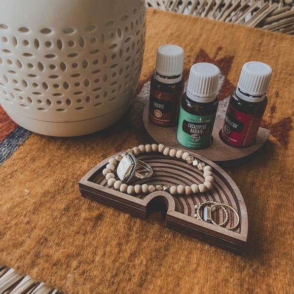 Essential Oil Stand/Tray, in Walnut - Picture 4 of 4